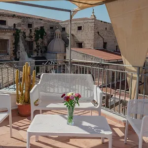 https://rooms-19.sicilyhotelsitaly.net