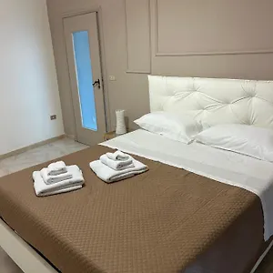 Happy Fly Guest house Naples