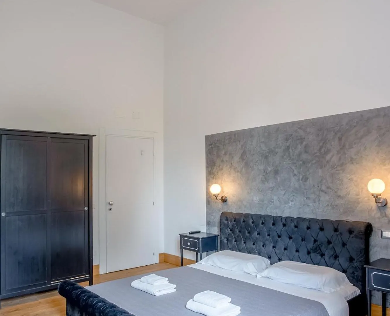 Guest house New Unico San Cosimato Hotel Rome Italy